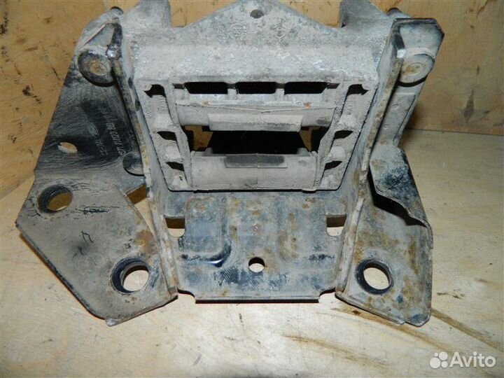 Кронштейн кпп Ford Mondeo 3 3 chba 2003