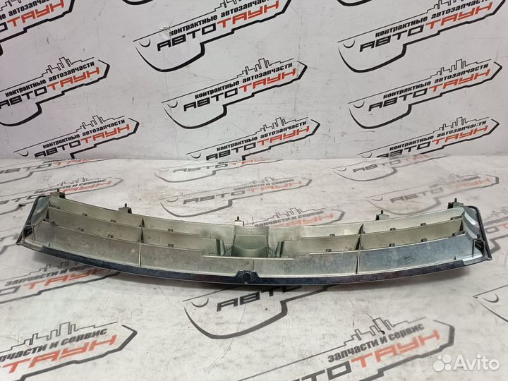 Решетка радиатора nissan teana J31 PJ31 TNJ31 1 модель 623109Y000 KA9461Z