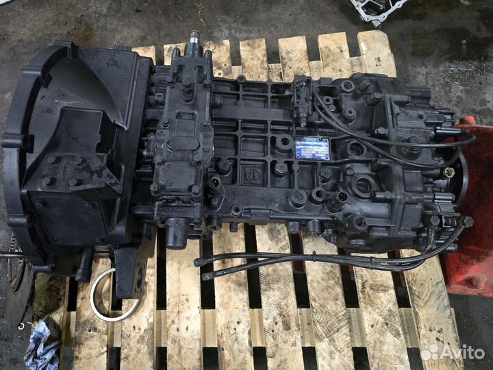 Коробка передач кпп ZF 16 S 109