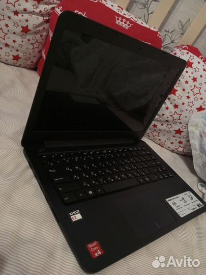 Ноутбук asus