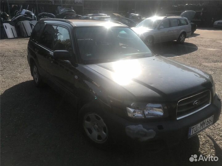 Разбор на запчасти Subaru Forester (S11)