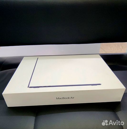 MacBook Air / Pro (13,14,15,16) M1 / M2 / Max
