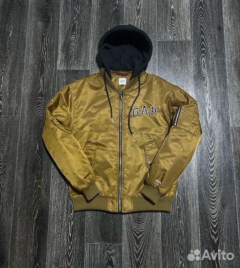 Бомбер с капюшоном Gap