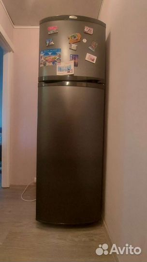 Холодильник бу whirlpool