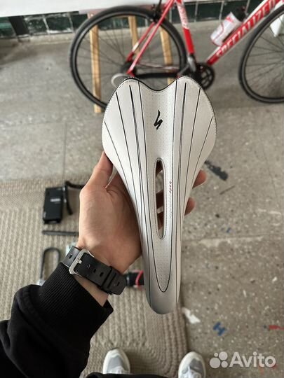 Седло для велосипеда specialized riva