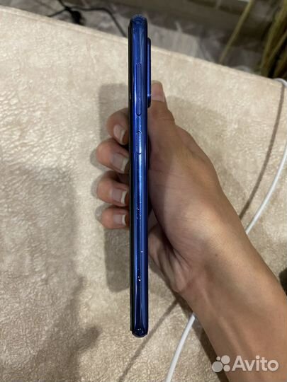 Телефон Xiaomi mi 9 se