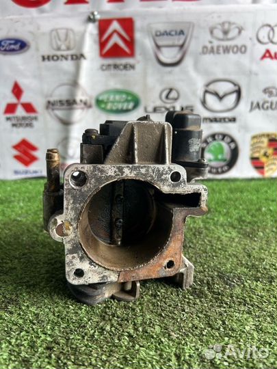 Дроссельная заслонка Opel Vectra B X16XEL 1997