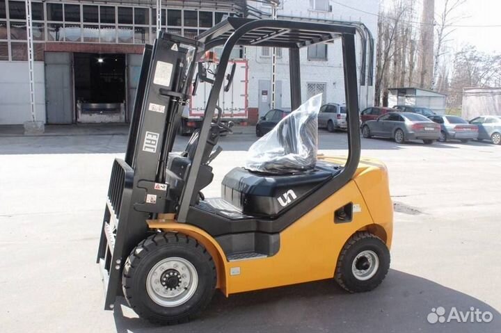 Вилочный погрузчик UN Forklifts FD20, 2023