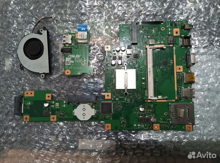 Ноутбук asus X553MA на запчасти