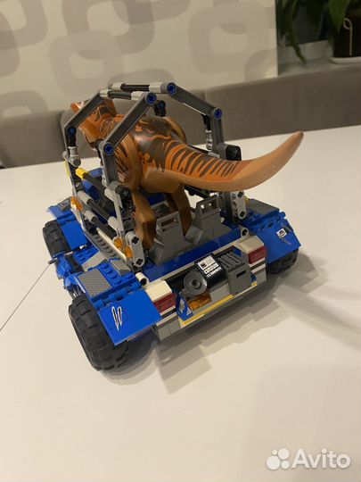 Lego jurassic world 75918