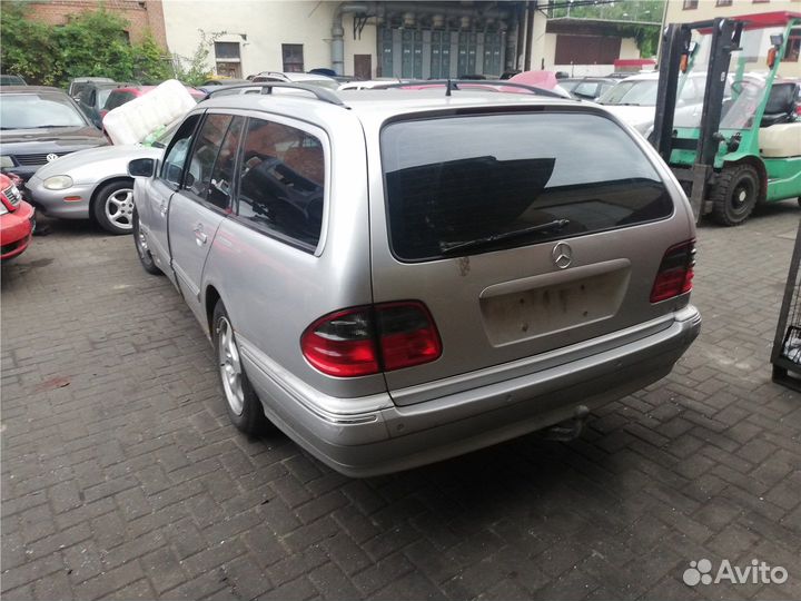 Разбор на запчасти Mercedes E W210 1995-2002