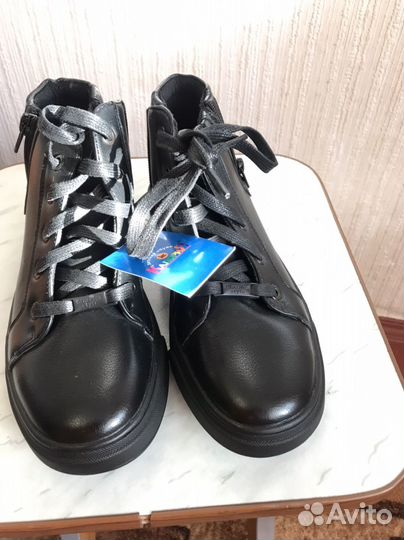 Ботинки женские