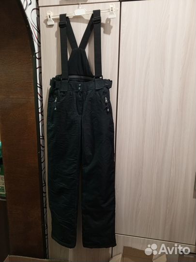 Спортивные брюки