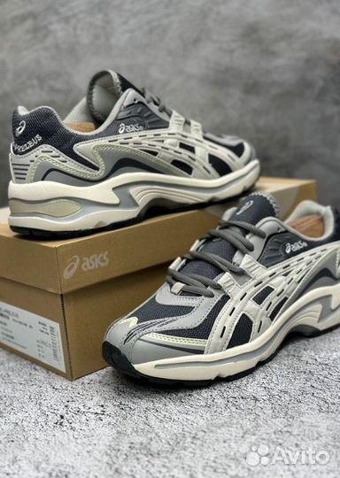 Кроссовки Asics Preleus