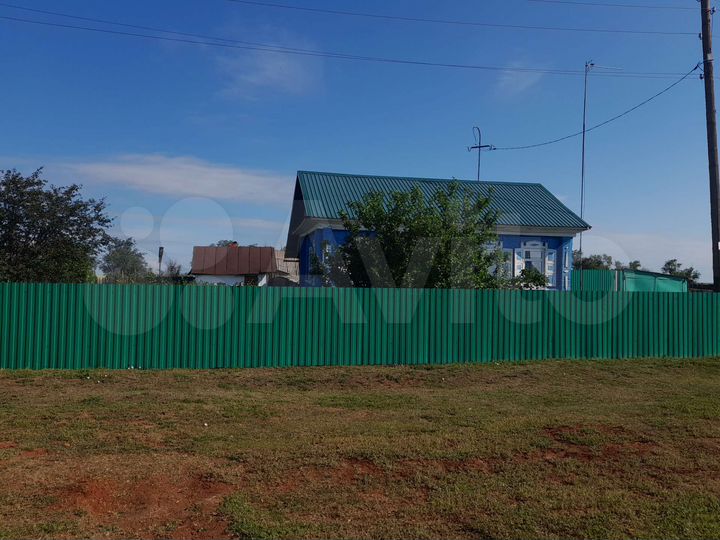 Дом 50 м² на участке 23 сот.