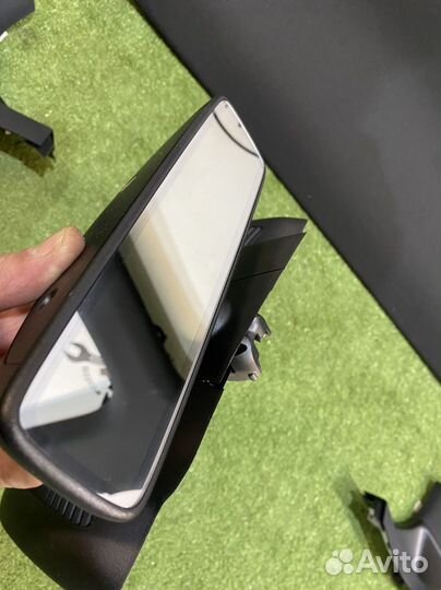 Обшивка потолка Mercedes E-Class W213