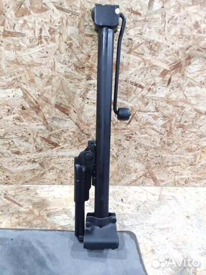 Домкрат BMW E38 дорестайлинг