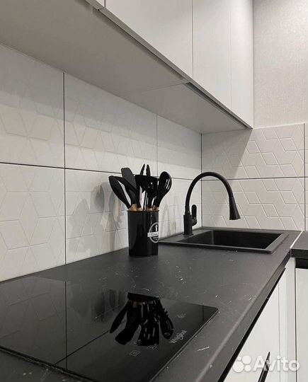 Кухня угловая под ключ под потолок