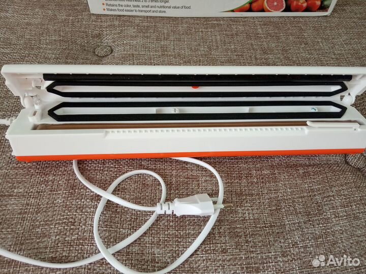 Вакуумный упаковщик