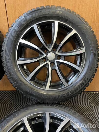 Колеса в сборе Volkswagen Tiguan 215/60R17
