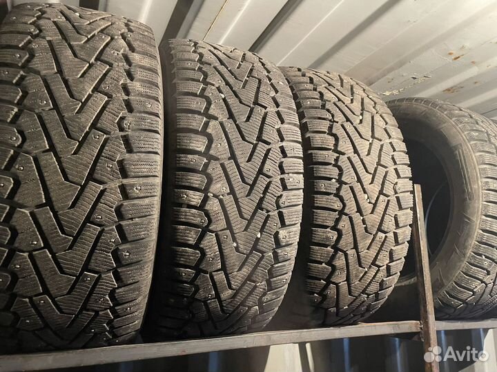 Pirelli Ice Zero 255/55 R18