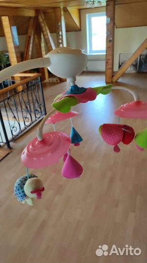 Мобиль на кроватку бум бокс