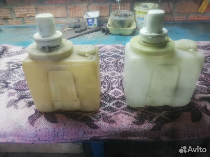 Продам омывательные бачки