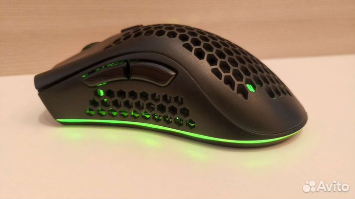Беспроводная мышь BM-600 RGB