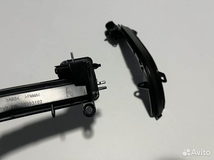 Комплект повторителей в зеркала BMW F30 BMW F20