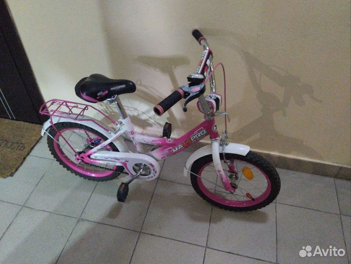 Детский велосипед 16