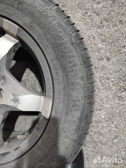 Gislaved NordFrost 100 215/65 R16