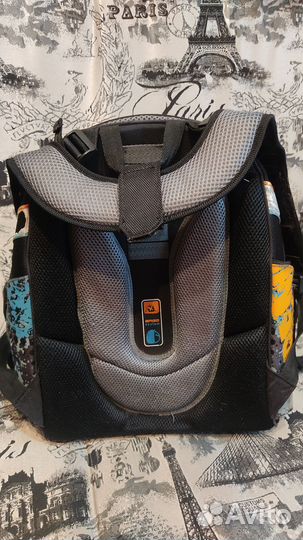 Школьный рюкзак