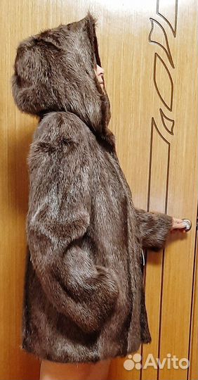 Полушубок нутрия новый