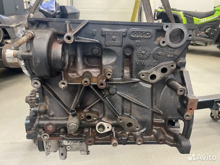 Двигатель VW crafter 2.0