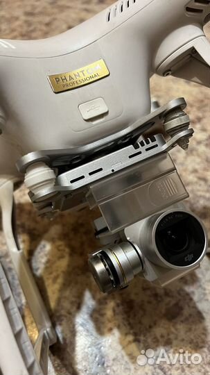Квадрокоптер dji phantom 3 pro