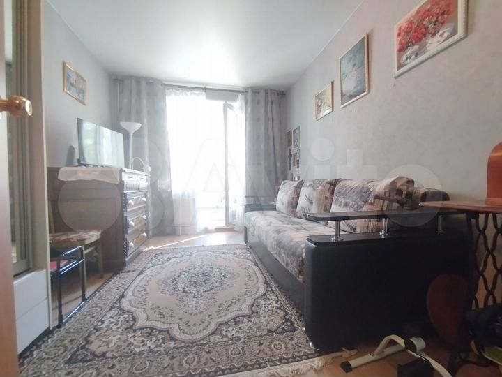 2-к. квартира, 50 м², 1/11 эт.