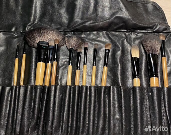 Кисти для макияжа