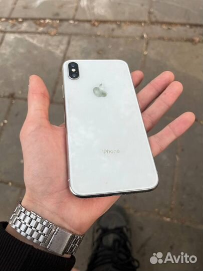 iPhone X, 64 ГБ