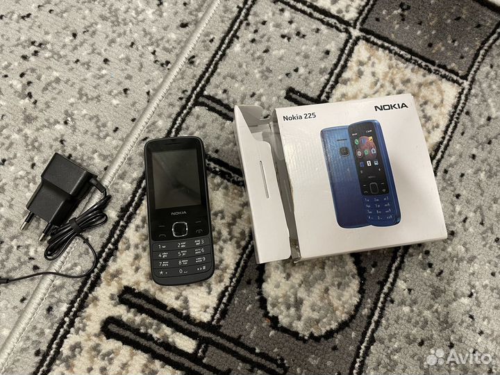 Nokia 225