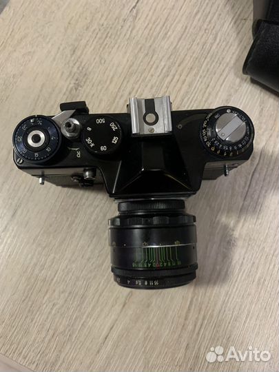 Плёночный фотоаппарат Zenith ET