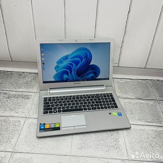 Lenovo 15.6 FHD I5-4210U/8GB/GF 840/512SSD