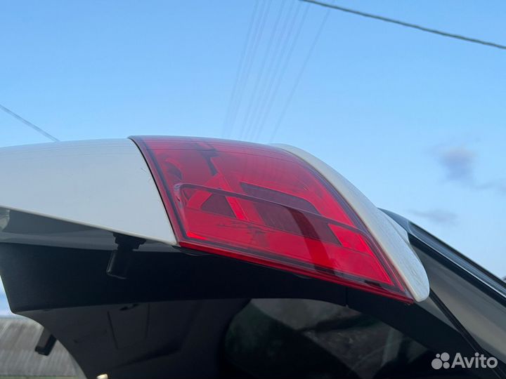 Задний правый фонарь Audi Q7 7M Оригинал