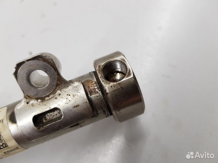 Рейка топливная (рампа) (Ford Explorer)