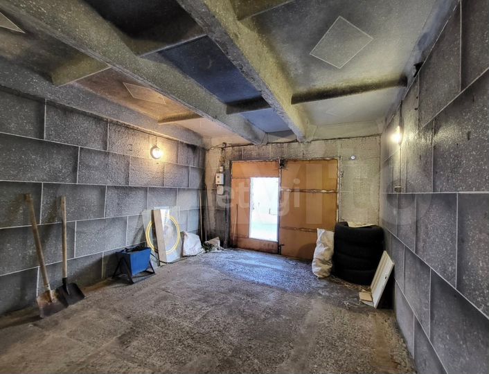 Свободного назначения, 370 м²