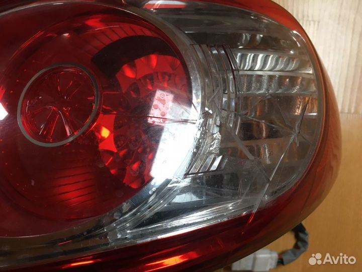 Фонарь задний правый в крыло Hyundai Santa Fe 2