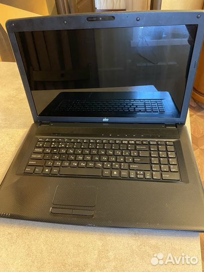 Ноутбук dns 17.1/ SSD 512/ 8 GB/ Core i3