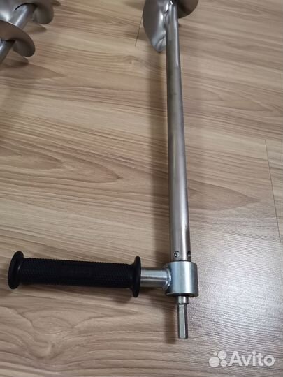 Титановые ледобуры в наличии 100, 110, 130, 150