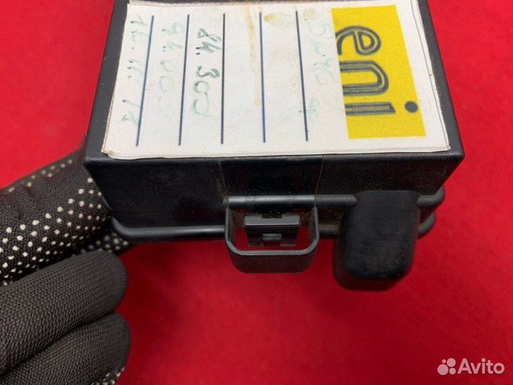 Крышка блока предохранителей Chevrolet Aveo T250