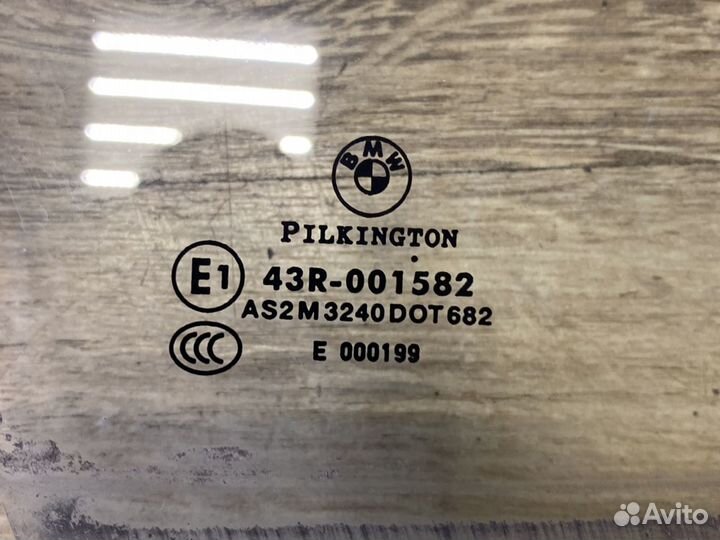 Bmw 3 e90 переднее правое стекло