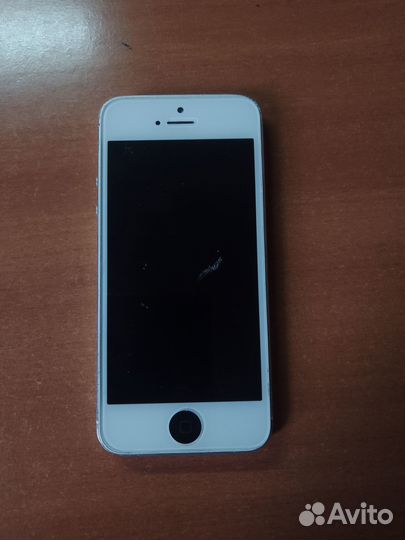 iPhone 5S, 64 ГБ